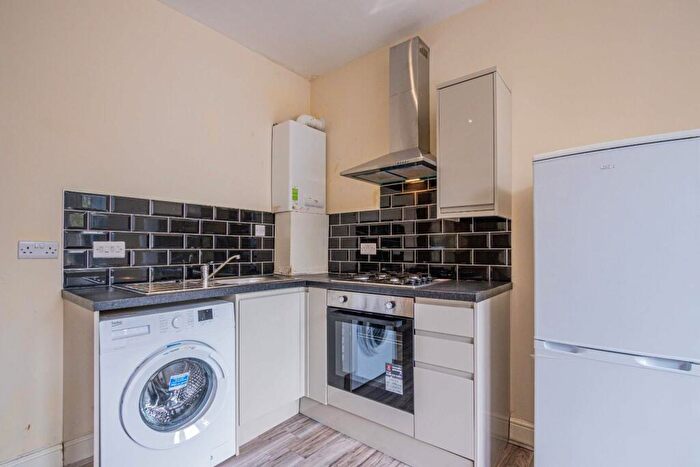 1 Bedroom Private Halls To Rent In Colum Road, Cathays, CF10
