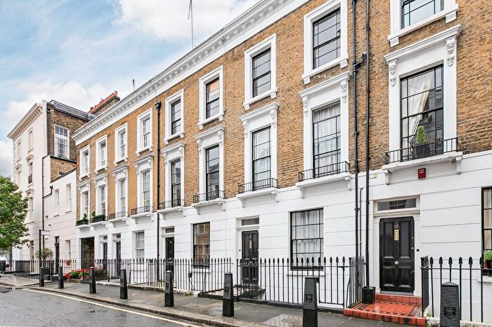 2 Bedroom Terraced House For Sale In Churton Place, Westminster, SW1V