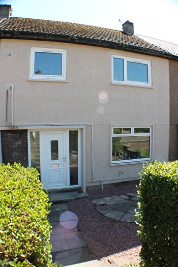 3 Bedroom Terraced House To Rent In Don Road, Dunfermline, Fife, KY11