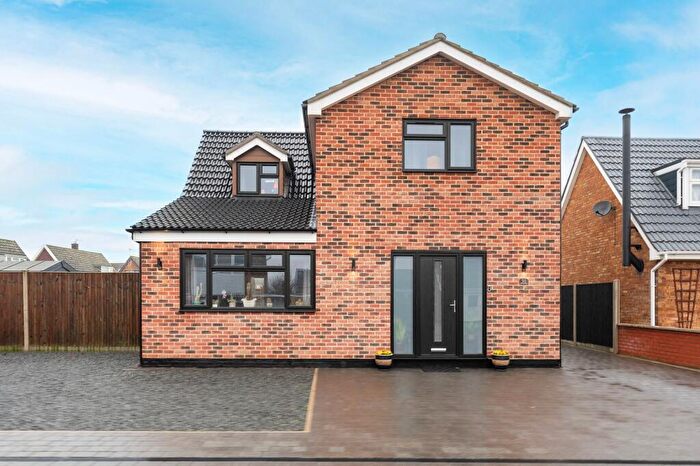 4 Bedroom Detached House For Sale In Westland Road, Oulton Broad South, NR33