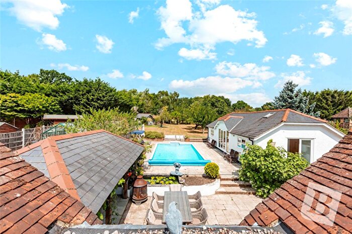 5 Bedroom Bungalow For Sale In Hatch Road, Pilgrims Hatch, Brentwood, Essex, CM15