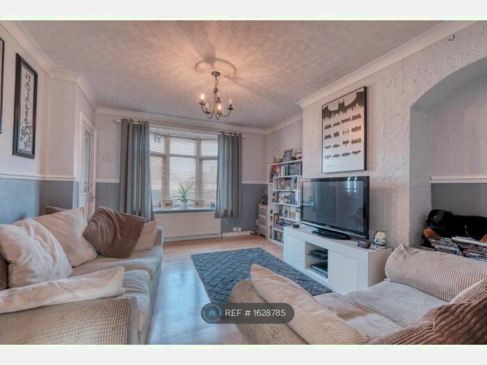 3 Bedroom Terraced House To Rent In Ackleton Grove, Birmingham, B29