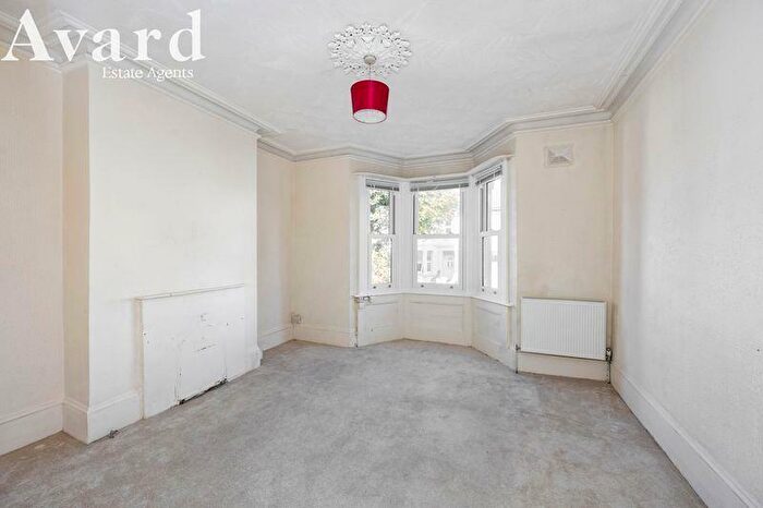 1 Bedroom Flat For Sale In Ditchling Rise, Brighton, BN1