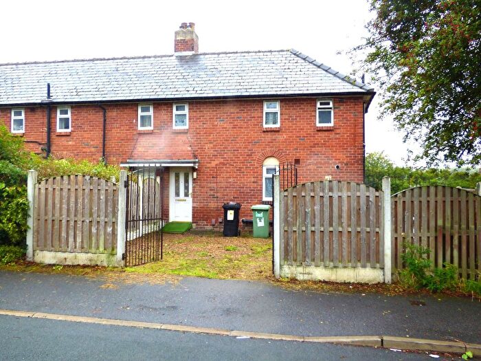 2 Bedroom End Of Terrace House For Sale In Fairfield Street, Leeds, LS13