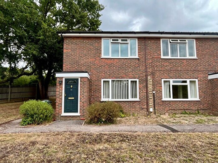 1 Bedroom Apartment To Rent In The Chase, Guildford, GU2