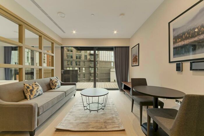 Apartment For Sale In Legacy Building, Embassy Gardens, Nine Elms, SW11