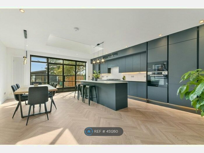 4 Bedroom Terraced House To Rent In Salisbury Gardens, Wimbledon, London, SW19