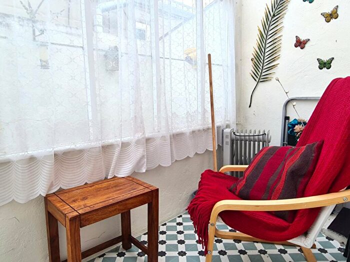 3 Bedroom Terraced House For Sale In Orchard Terrace, Glastonbury, BA6