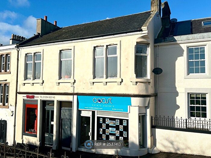 3 Bedroom Flat To Rent In Main Street, West Kilbride, KA23