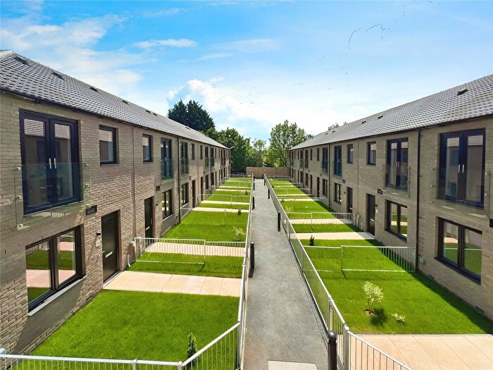 2 Bedroom Flat To Rent In Luna, Fifth Avenue, York, YO31