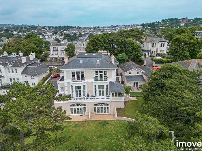 3 Bedroom Maisonette To Rent In Villa Rosa, St Lukes Road South, Torquay, TQ2