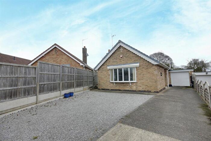 2 Bedroom Detached Bungalow For Sale In Torchil Close, Anlaby, HU10