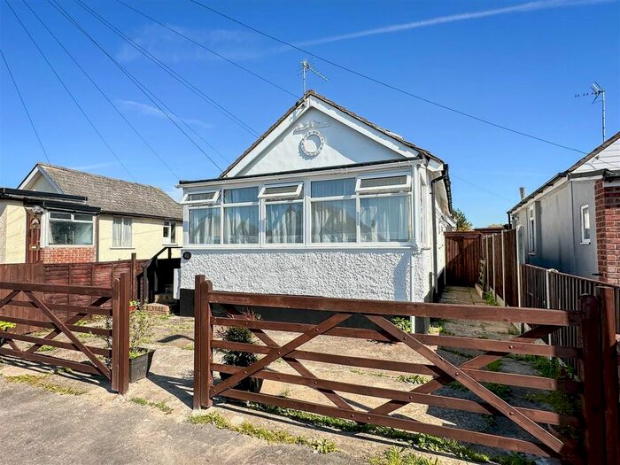 2 Bedroom Detached Bungalow To Rent In Meadow Way, Jaywick, Clacton-On-Sea, CO15
