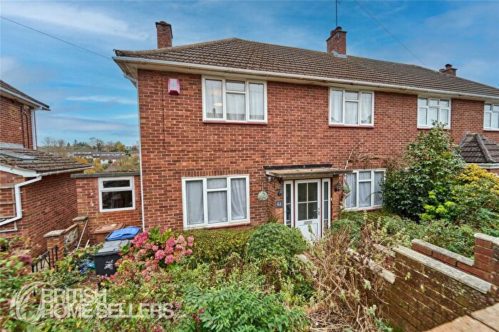 3 Bedroom Semi-Detached House For Sale In Cecil Road, Hertford, Hertfordshire, SG13