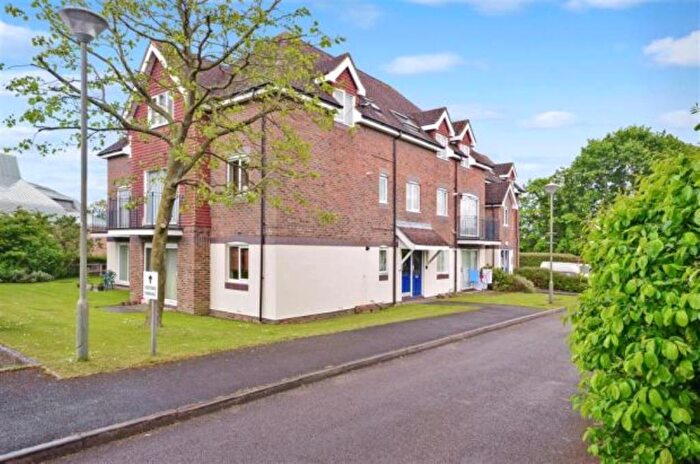 Studio To Rent In Ladbroke Road, Redhill, Surrey, RH1