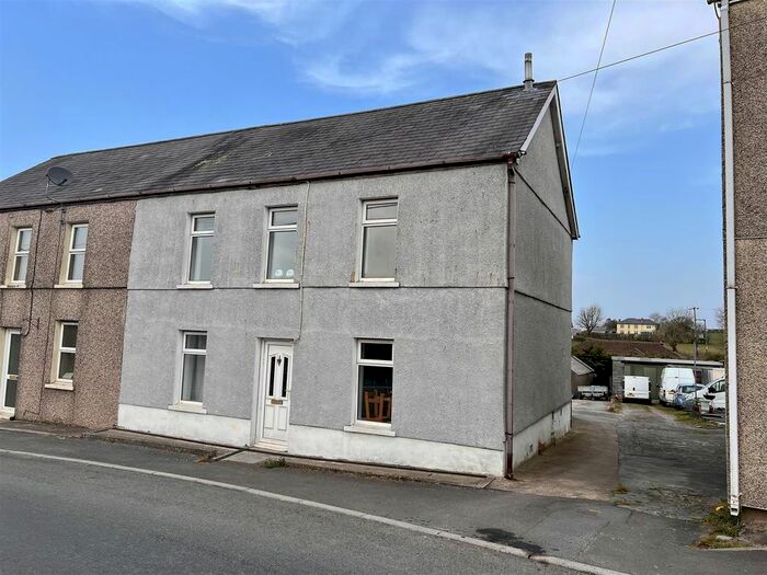 3 Bedroom Semi-Detached House For Sale In Carmel, Llanelli, SA14