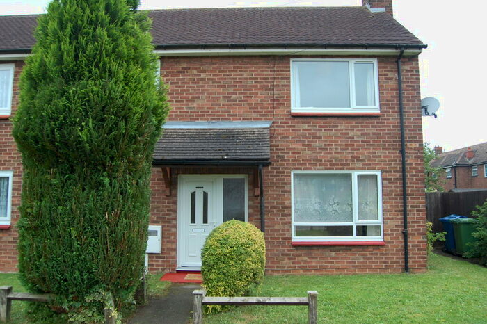2 Bedroom House To Rent In Third Avenue, Scampton, LN1
