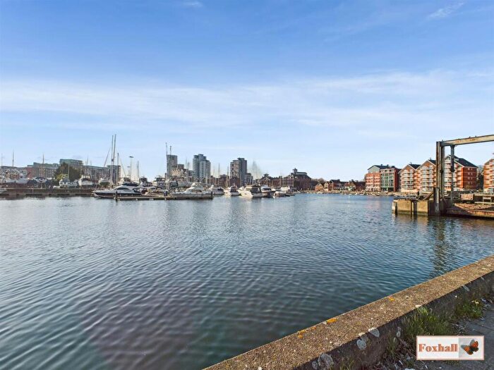 2 Bedroom Apartment For Sale In Siloam Place, Ipswich, IP3