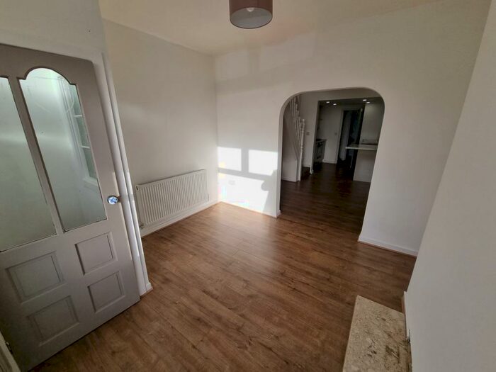 2 Bedroom Terraced House To Rent In Grafton Street, Liverpool, L8