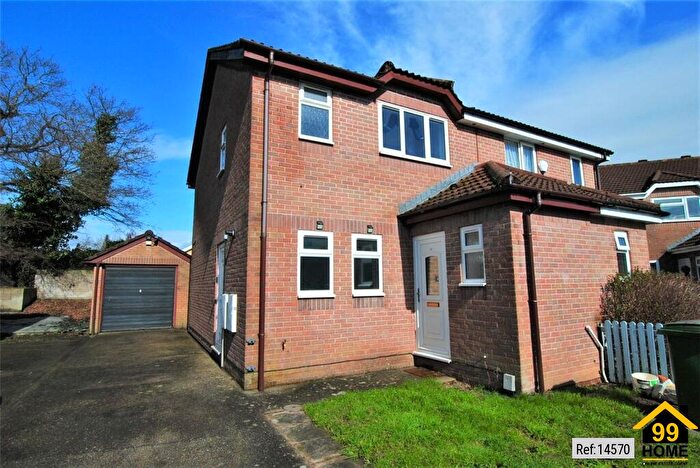 3 Bedroom Semi-Detached House To Rent In Thrush Close, St. Mellons, Cardiff, CF3