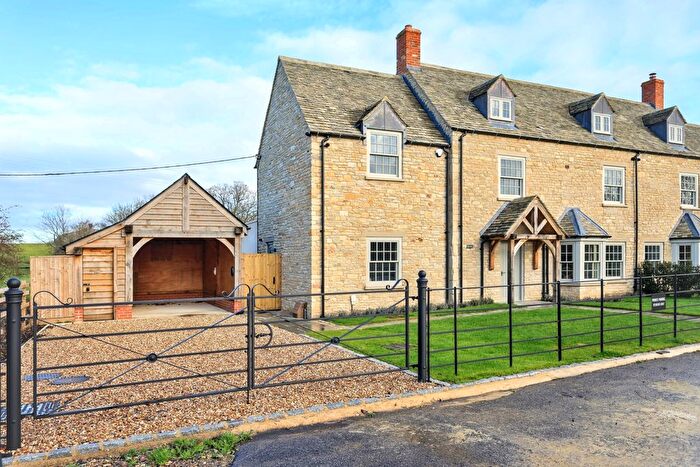 5 Bedroom Semi Detached House For Sale In The Boot, Barnard Gate, Witney, OX29