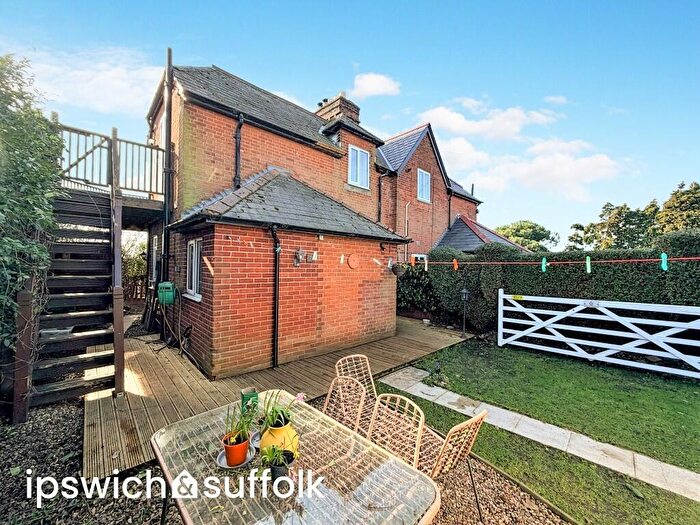 3 Bedroom Semi Detached House For Sale In Gate House, Levington, Ipswich, IP10