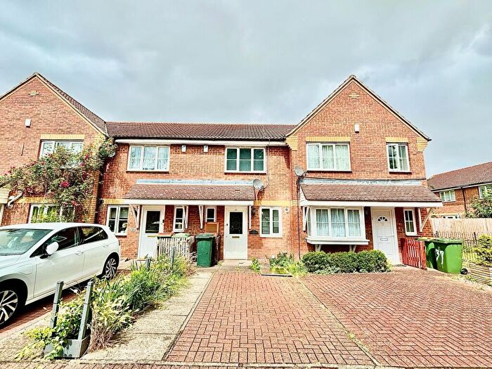 2 Bedroom House To Rent In Penny Royal Avenue, Beckton, E6