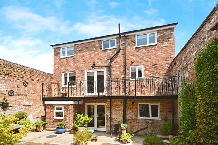 3 Bedroom Detached House For Sale In Leg Street, Oswestry, Shropshire, SY11
