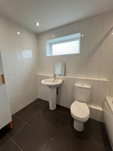 2 Bedroom Flat To Rent In /, Main Street, Rutherglen, Glasgow, G73