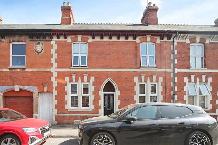 3 Bedroom Terraced House For Sale In Gladstone Street, Taunton, TA2