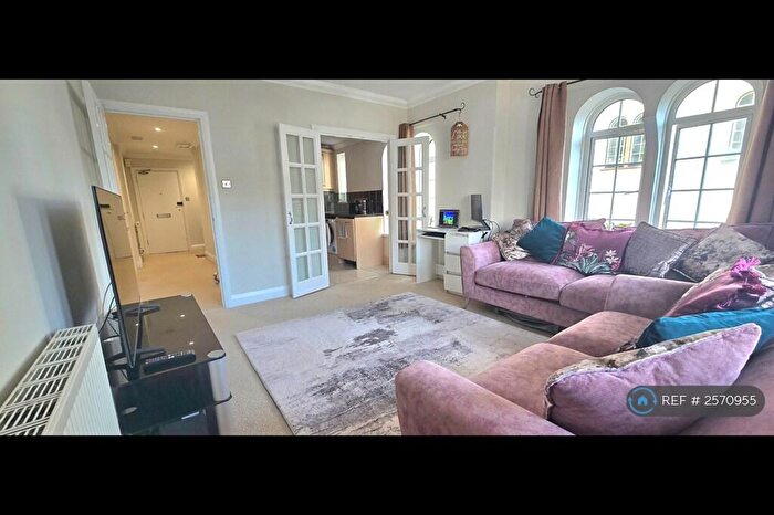 1 Bedroom Flat To Rent In San Remo Towers Block B, Boscombe, Bournemouth, BH5