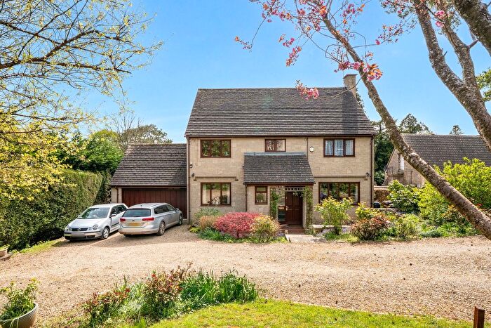 4 Bedroom Detached House For Sale In Smythe Meadow, Brownshill, GL6