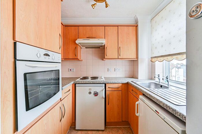 1 Bedroom Flat To Rent In North Street, Bromley, Bromley, BR1