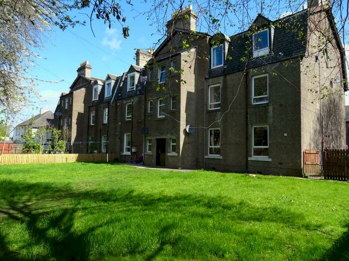 2 Bedroom Flat To Rent In Leith Buildings, Dunkeld Road, Perth, PH1