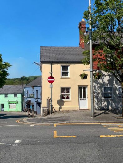 1 Bedroom Flat To Rent In Commercial Street, Maesteg, CF34