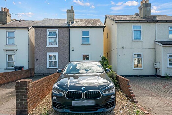 2 Bedroom Semi Detached House For Sale In Whitehorse Lane, London, SE25