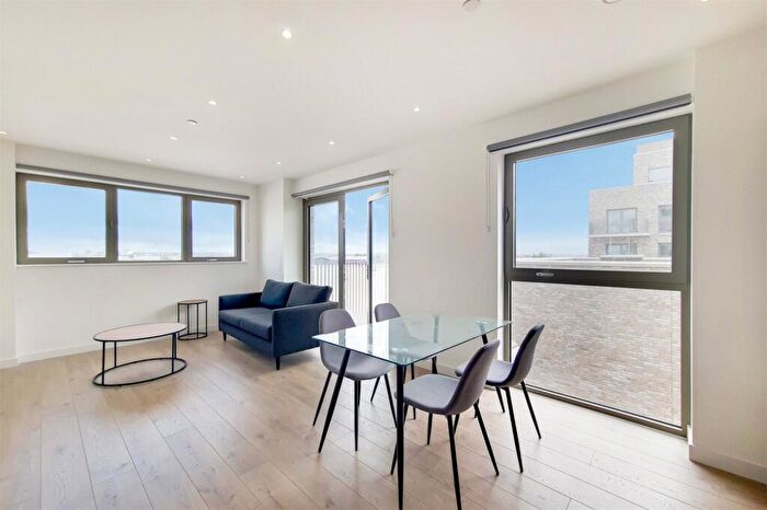 1 Bedroom Apartment To Rent In Atlantis Avenue, London, E16