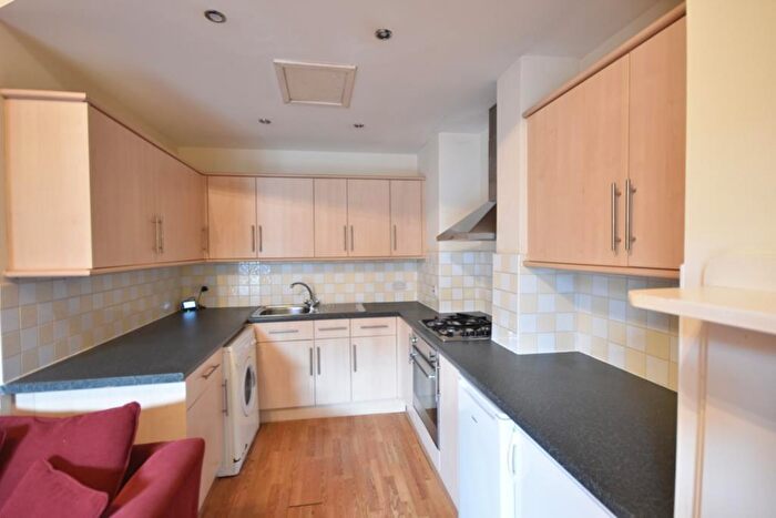 3 Bedroom Flat To Rent In Shortridge Terrace, Jesmond, NE2