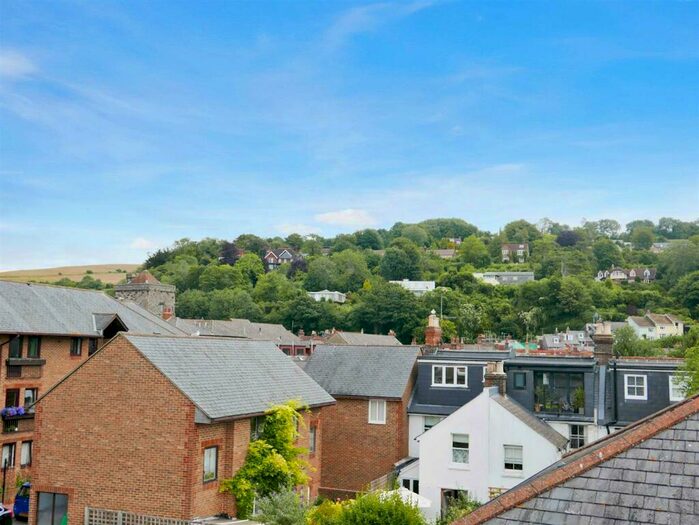 2 Bedroom Flat For Sale In Foundry Lane, Lewes, BN7