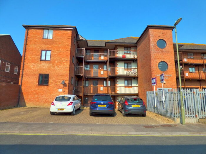 2 Bedroom Apartment To Rent In Lansdowne House, Gosport, PO12