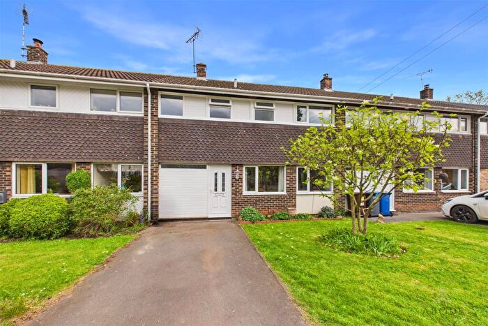 3 Bedroom Town House For Sale In Corsham Place, Marchington, Staffordshire, ST14