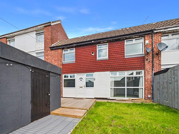 3 Bedroom Terraced House For Sale In Stanley Street, Hull, HU3