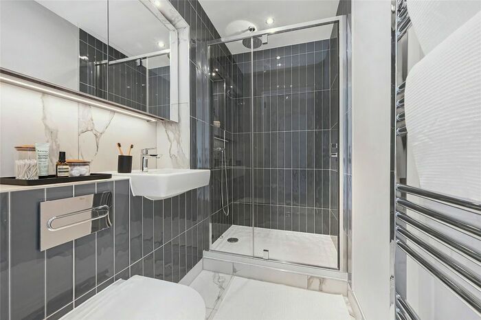 2 Bedroom Flat To Rent In Uncle Southall, Merrick Road, Southall, Middlesex, UB2