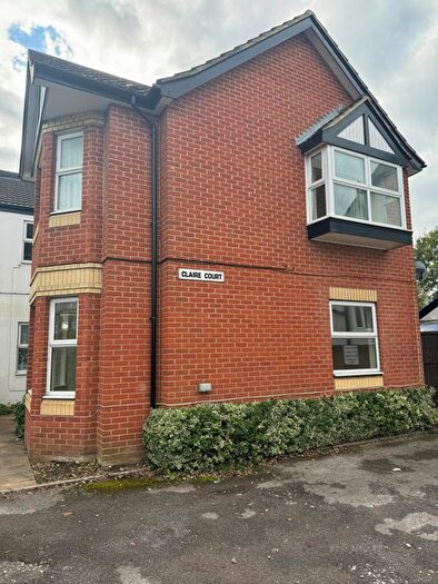 1 Bedroom Flat To Rent In Flat Clare Court, Howard Road, Southampton, SO15