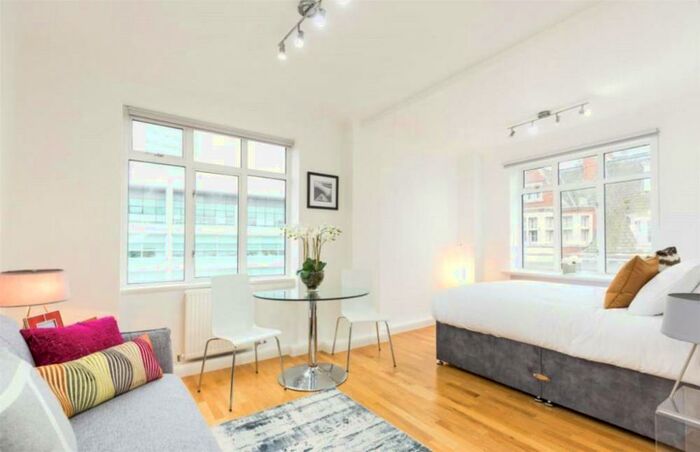 Studio To Rent In Euston Road, London, NW1