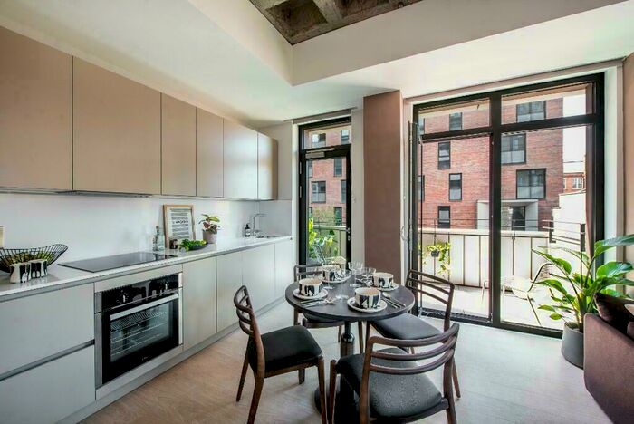 2 Bedroom Apartment To Rent In Kampus, Apt Stack, Aytoun Street, Manchester, Greater Manchester, M1