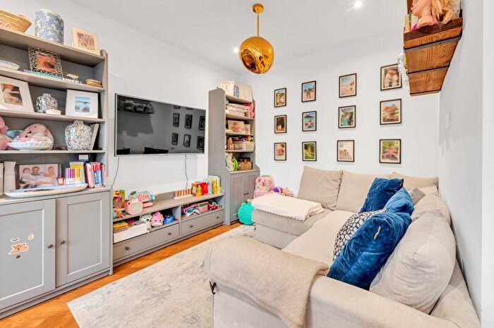 3 Bedroom Terraced House For Sale In Camden Grove, Chislehurst, BR7