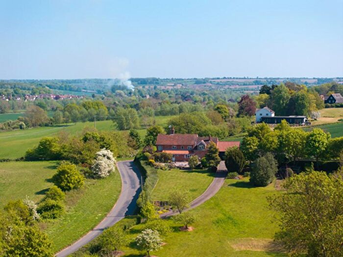 5 Bedroom Detached House For Sale In Lamarsh Road, Bures, Essex, CO8