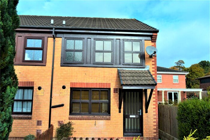 3 Bedroom Detached House To Rent In Dolfach, Llanidloes Road, Newtown, Powys, SY16