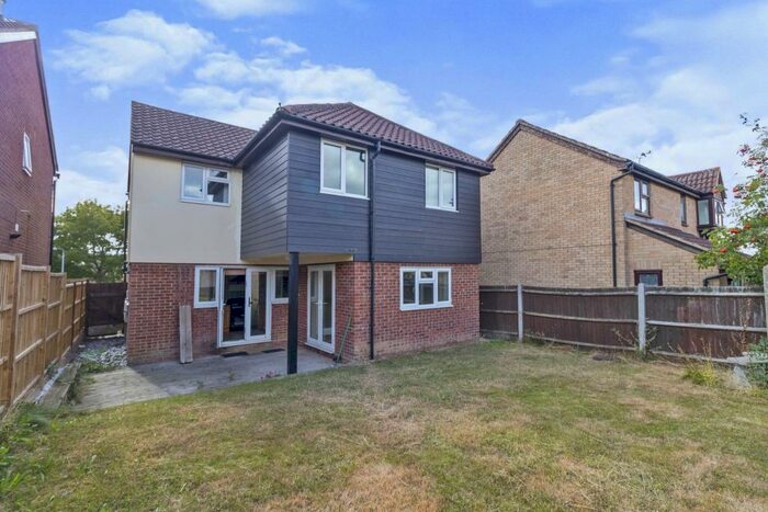 4 Bedroom House To Rent In Goddard Way, Saffron Walden, CB10